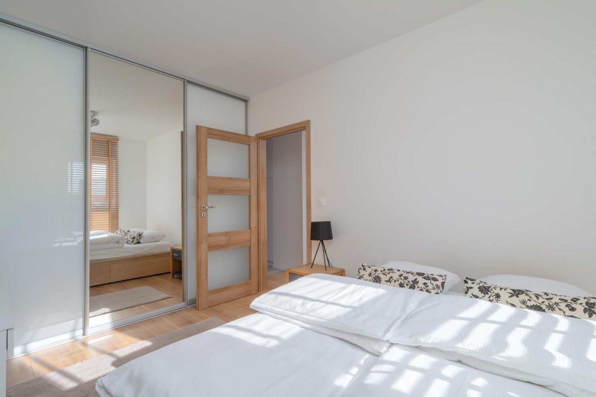 Citystay Wroblewskiego Apartament Z Parkingiem! Lodz  Exterior photo